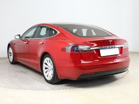 Tesla Model S - 2019