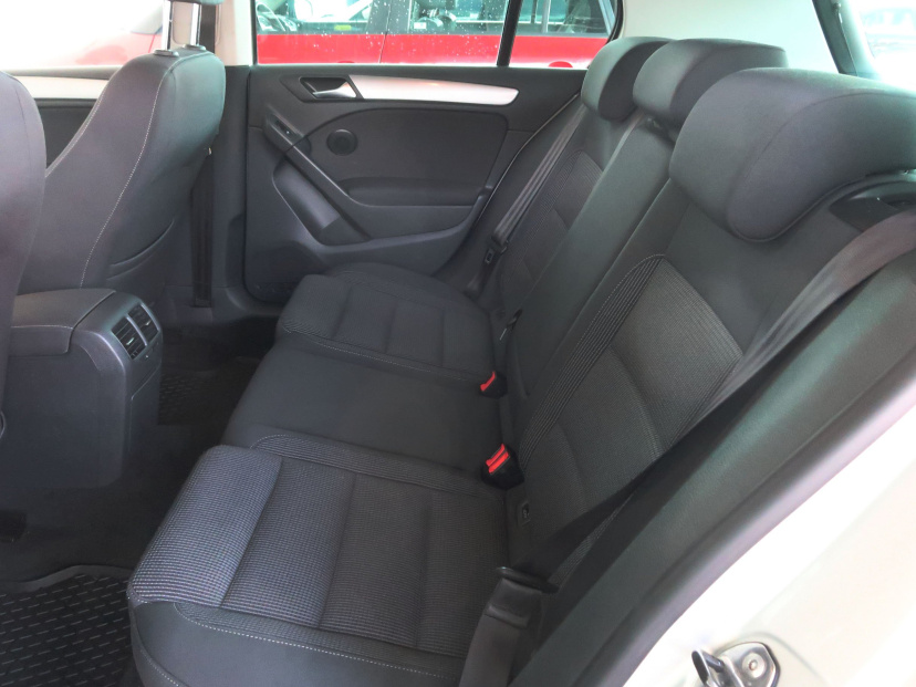 Volkswagen Golf, 2012