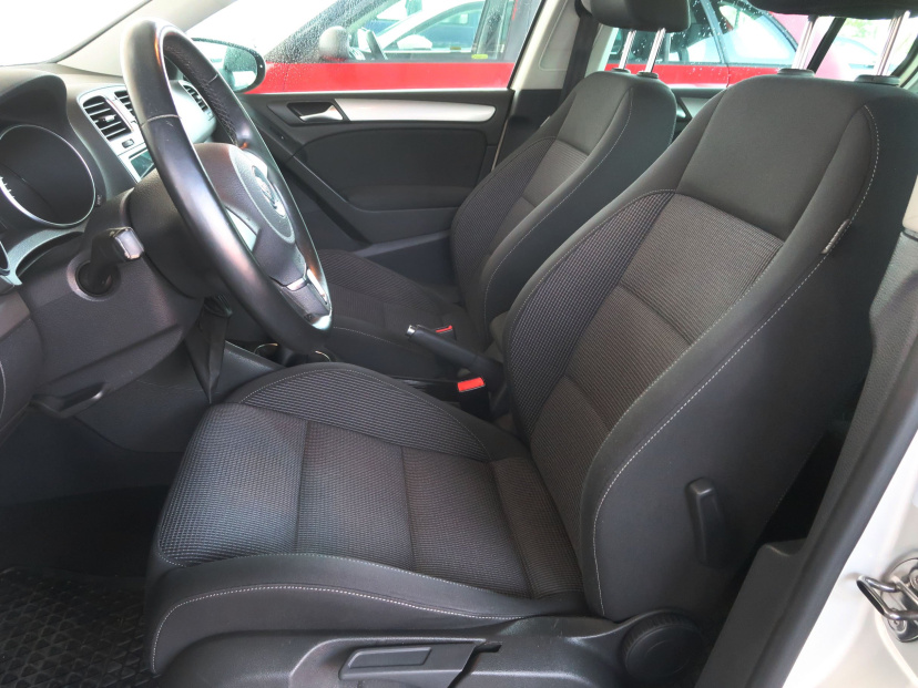 Volkswagen Golf, 2012
