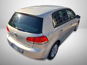 Volkswagen Golf - 2012