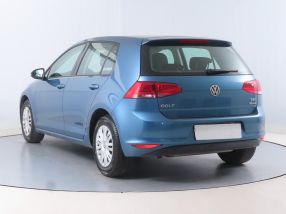 Volkswagen Golf - 2016