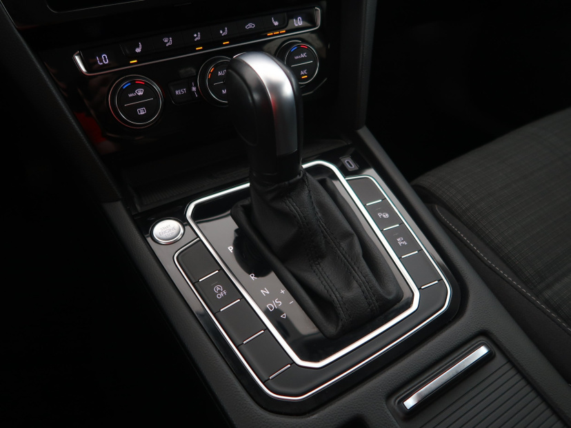 Volkswagen Passat, 2020
