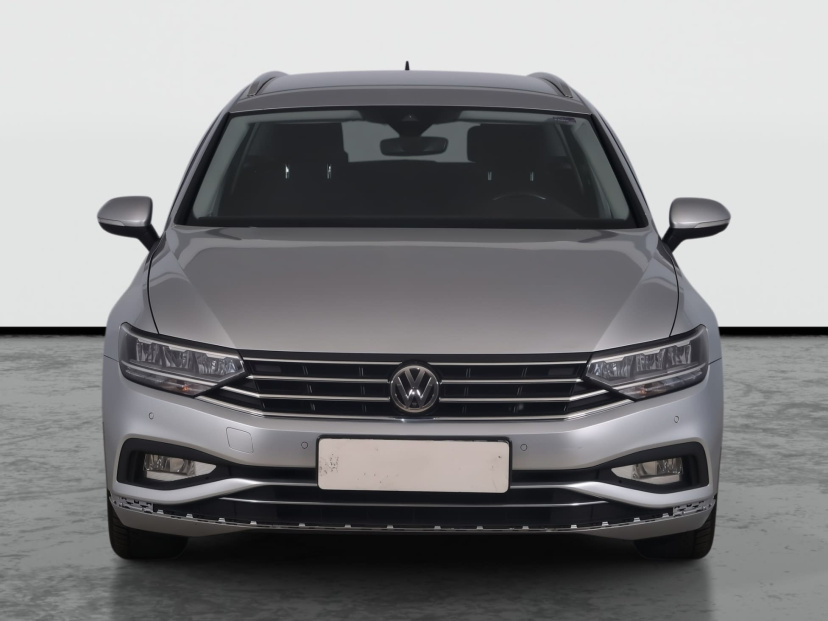 Volkswagen Passat, 2020