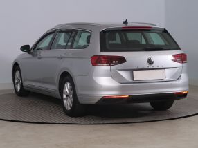 Volkswagen Passat - 2020