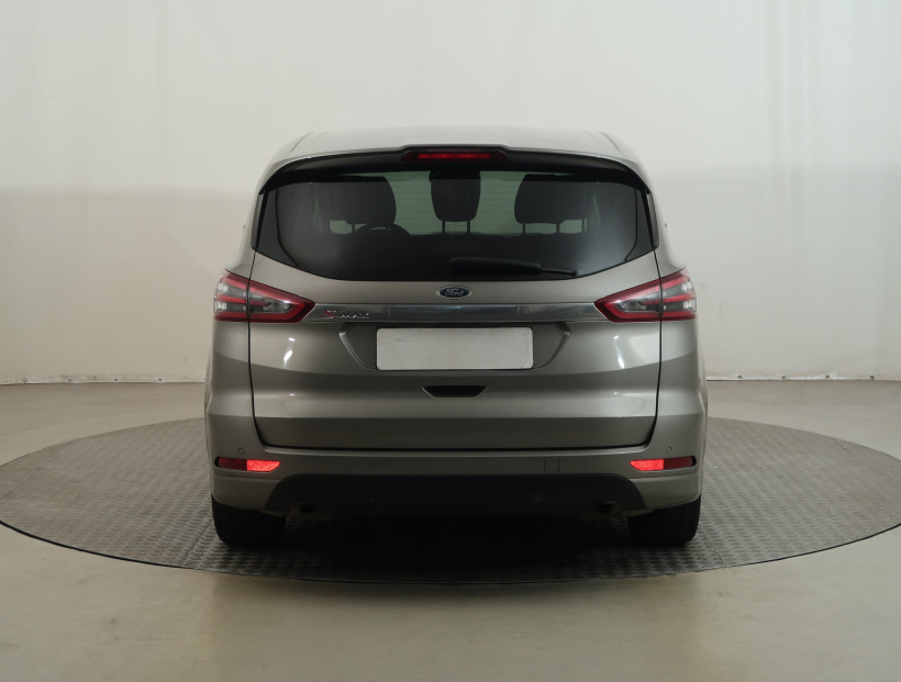 Ford S-Max, 2016