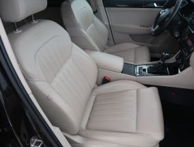 Škoda Superb - 2016