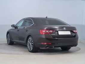 Škoda Superb - 2016