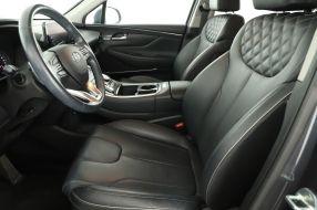 Hyundai Santa Fe - 2021