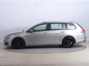 Volkswagen Golf - 2016