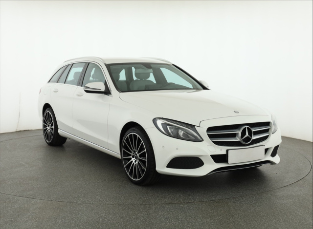 Mercedes-Benz C 2015