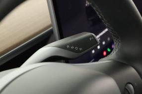 Tesla Model Y - 2023