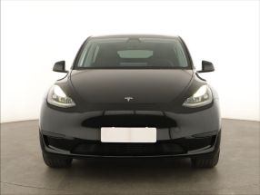 Tesla Model Y - 2023
