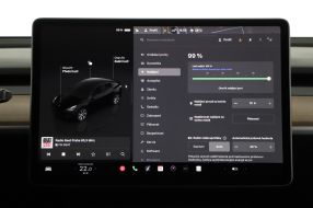 Tesla Model Y - 2023