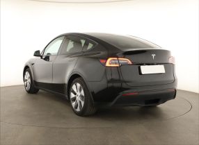 Tesla Model Y - 2023