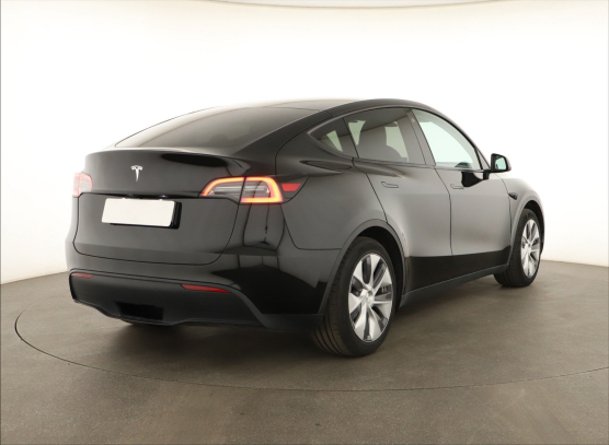 Tesla Model Y RWD LFP 60kWh