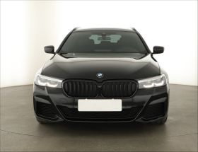 BMW 5 - 2021
