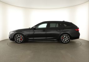 BMW 5 - 2021