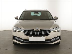 Škoda Superb - 2023