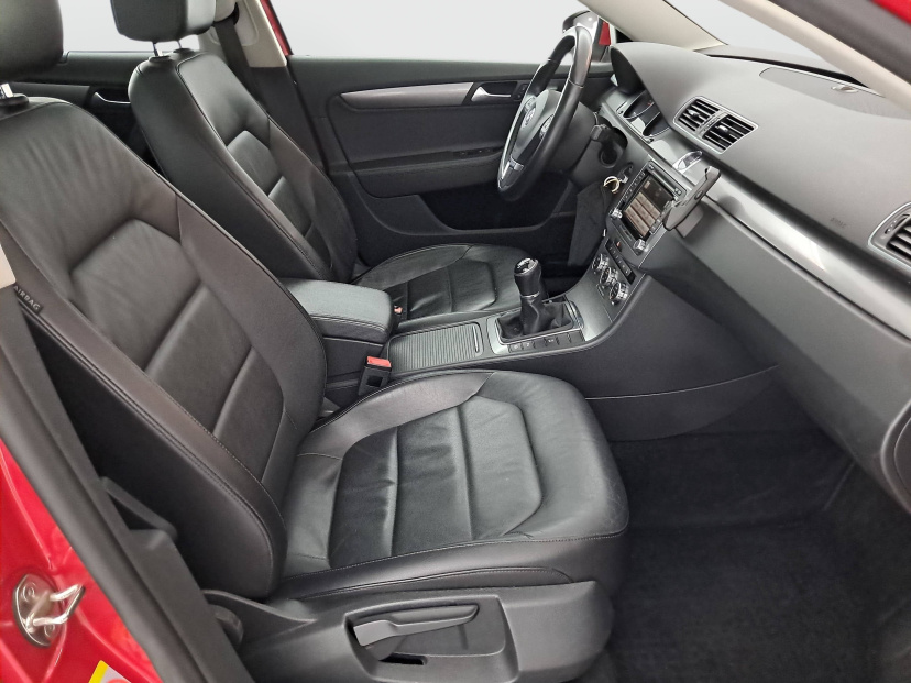 Volkswagen Passat, 2014