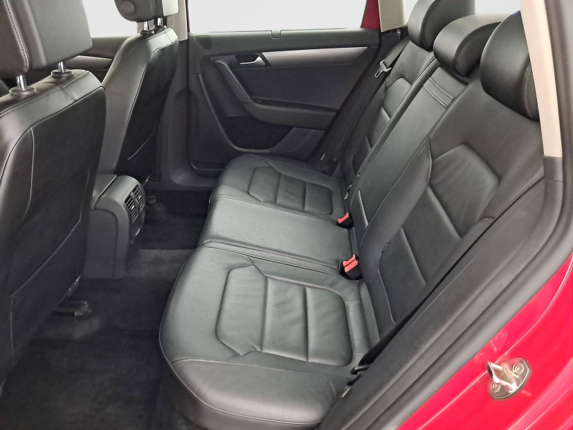 Volkswagen Passat, 2014