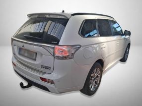 Mitsubishi Outlander - 2014