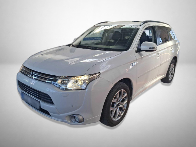 Mitsubishi Outlander 2014