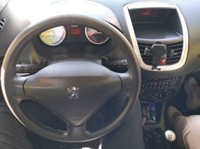 Peugeot 206 - 2010