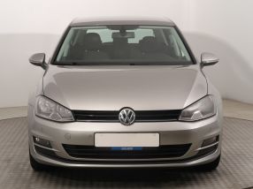 Volkswagen Golf - 2013