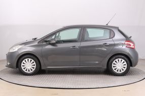 Peugeot 208 - 2014