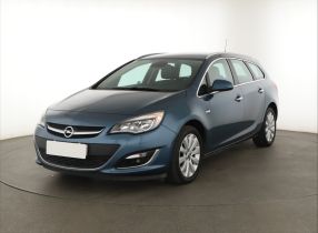 Opel Astra - 2013