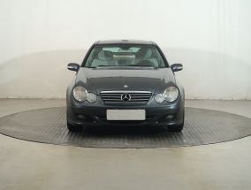 Mercedes-Benz C - 2007