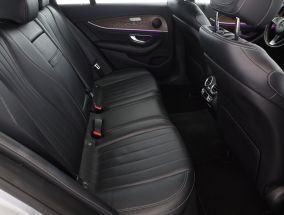 Mercedes-Benz E - 2017