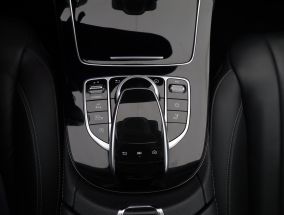 Mercedes-Benz E - 2017