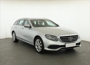 Mercedes-Benz E - 2017
