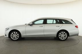 Mercedes-Benz E - 2017