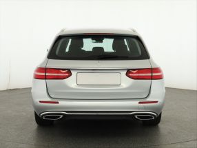 Mercedes-Benz E - 2017