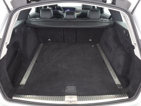 Mercedes-Benz E - 2017