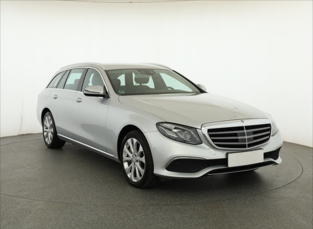Mercedes-Benz E 2017