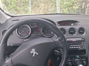 Peugeot 308 - 2013