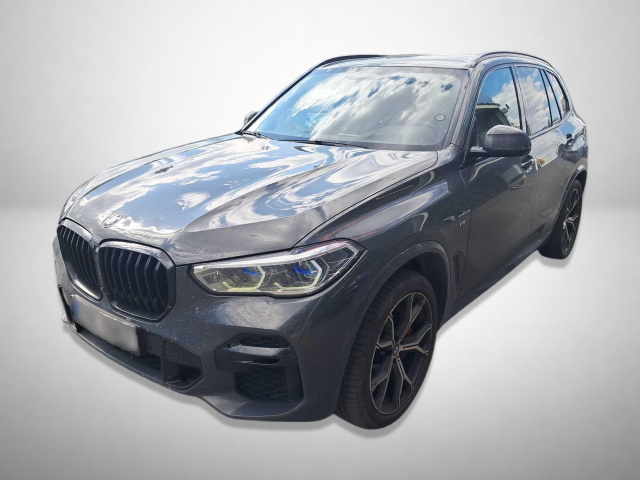BMW X5 2021