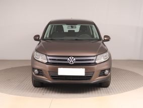 Volkswagen Tiguan - 2012