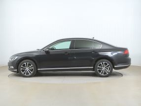 Volkswagen Passat - 2015