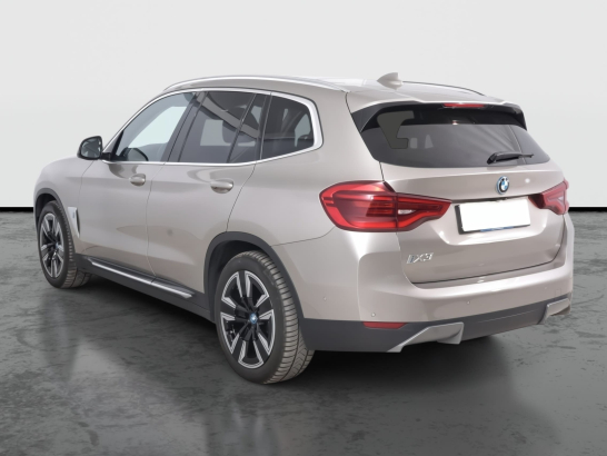 BMW iX3 80 kWh