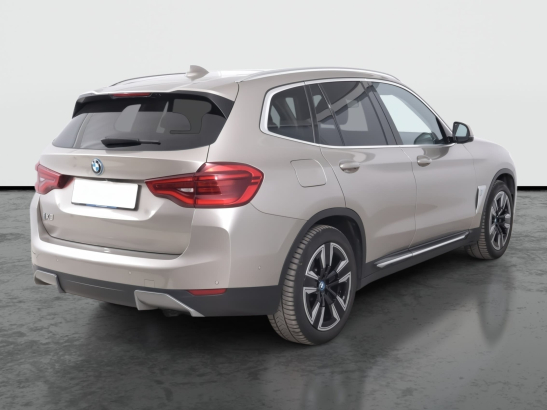 BMW iX3 80 kWh