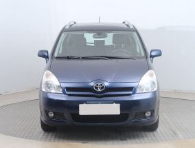 Toyota Corolla Verso - 2004