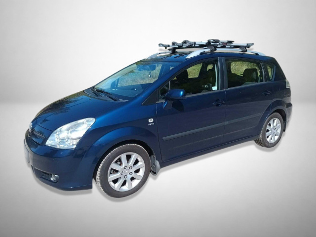 Toyota Corolla Verso 2004