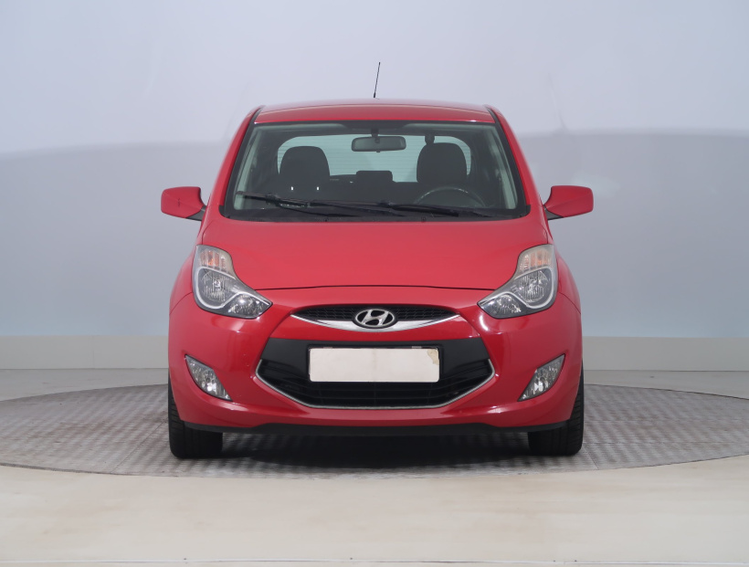 Hyundai ix20, 2012