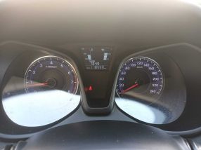 Hyundai ix20 - 2012