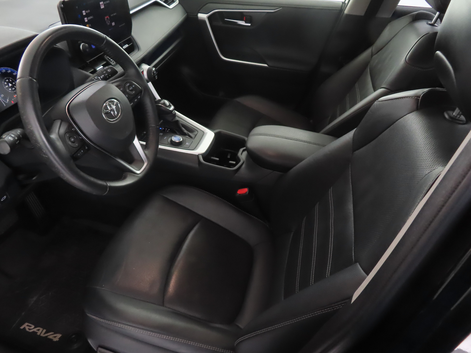 Toyota RAV 4 - 2024