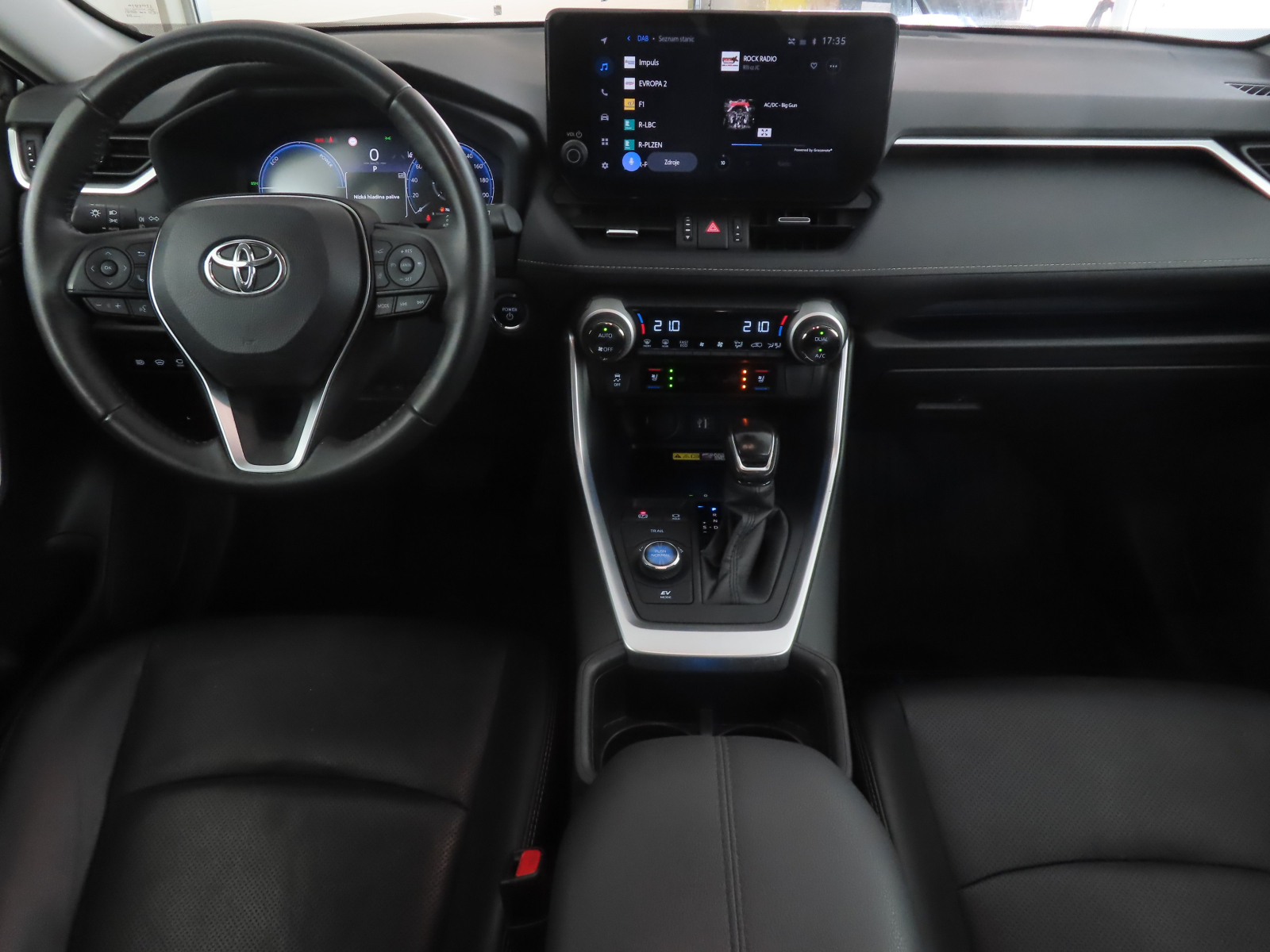 Toyota RAV 4 - 2024